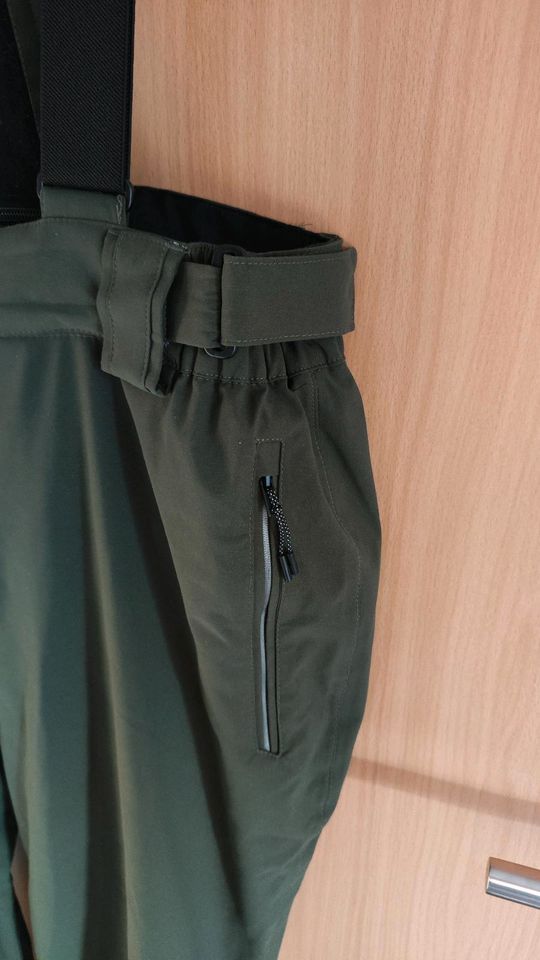 Damen Skihose / Snowboardhose von Killtec - Gr. 44, olivgrün in Hessen -  Kalbach | eBay Kleinanzeigen ist jetzt Kleinanzeigen