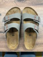 Birkenstock - Größe 44 - Grau Hessen - Oberursel (Taunus) Vorschau