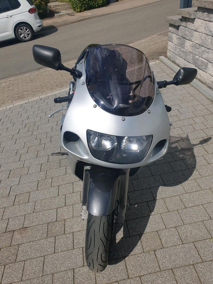 Suzuki gsxr 600 Srad in Saarbrücken