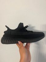 Yeezy Boost 350 V2 „Onyx“ Baden-Württemberg - Remseck am Neckar Vorschau