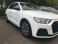 Audi A1 GB / Original Audi Felgen mit Sommerreifen Nordrhein-Westfalen - Nörvenich Vorschau