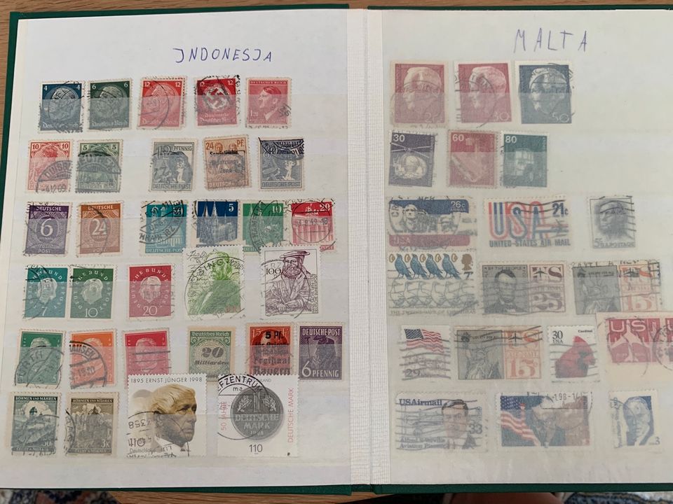 Briefmarken Sammlung (3 Alben) in Seeon