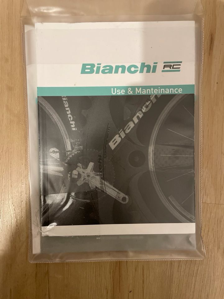 Bianchi Rennrad Shimano 105 wie neu via Nirone in Stadtbergen