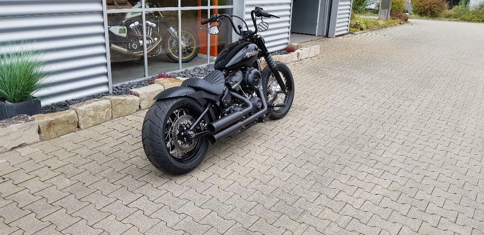 Heckumbau Harley Davidson Street Bob Slim Neue 2018 Modelle in Hattingen