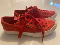 Rote Sneakers von DOCKERS in Groesse 38 - NEU Rheinland-Pfalz - Bitburg Vorschau