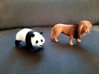 2x Schleich Tiere:  Panda und Löwe zusammen Baden-Württemberg - Korntal-Münchingen Vorschau