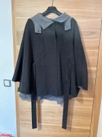 Cape mit Kapuze/Poncho Jacke aus Woll-Gemisch Gr.48,Gerry Weber Kr. München - Grasbrunn Vorschau