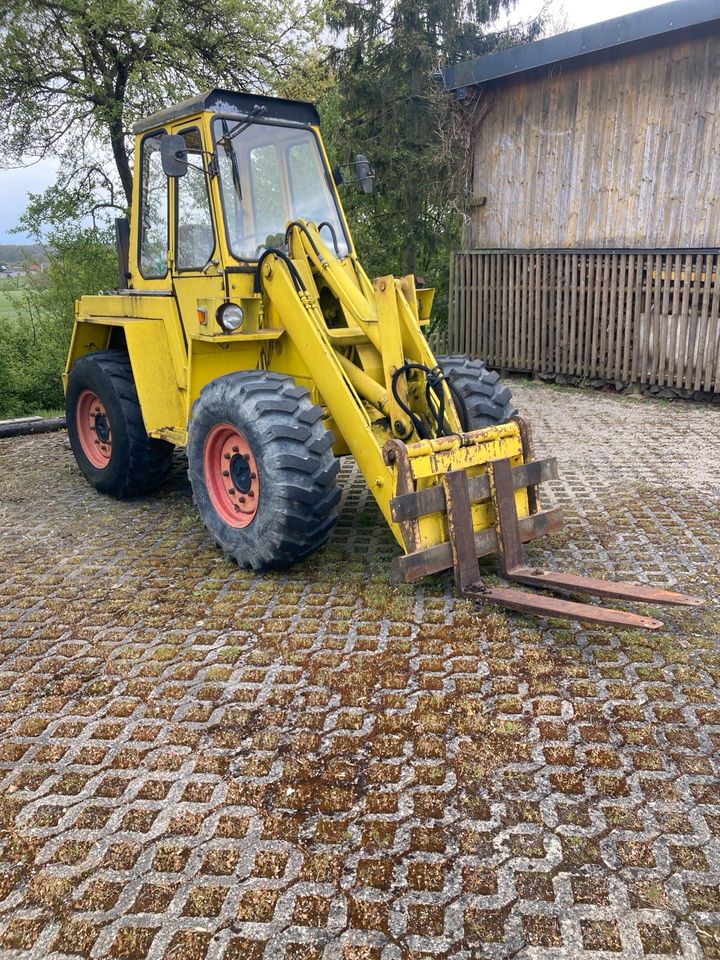 Kramer 412 Radlader mit Schaufel, Schneeschild, Gabeln in Bitburg