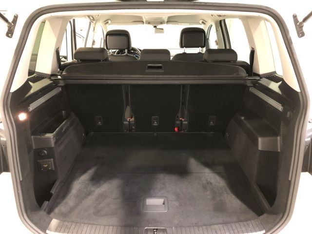 Volkswagen Touran 1.5 TSI DSG Comfortline EU6d-T Navi Klima in Norderstedt