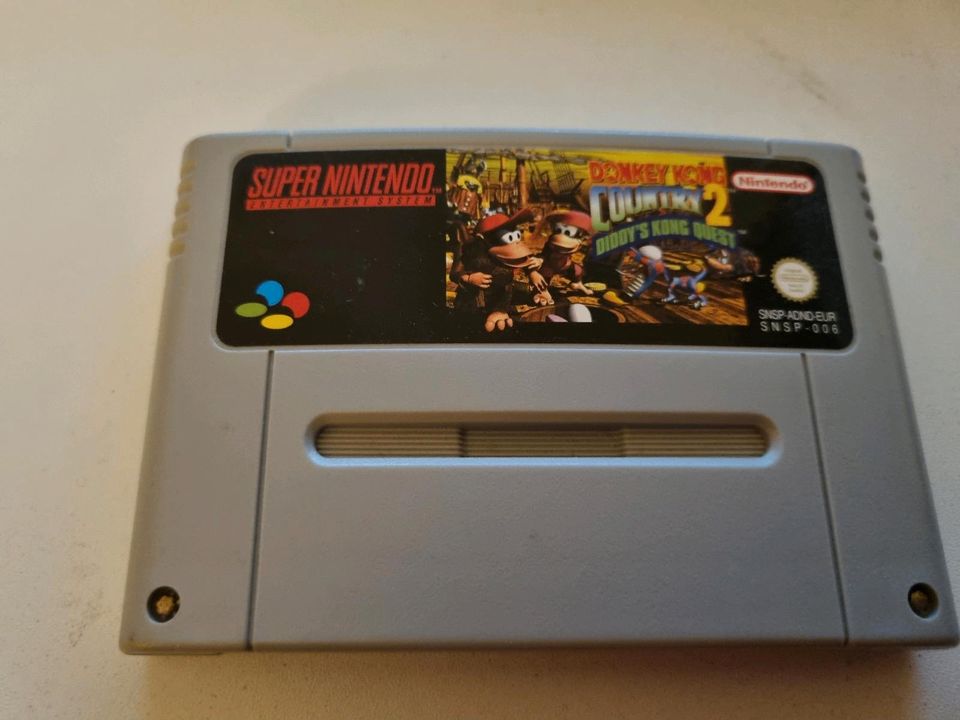 SNES Donkey Kong Country 2 Diddys Kong Quest in Wiesbaden
