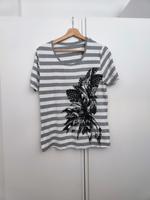C&A T-Shirt Blumen Nordrhein-Westfalen - Schwelm Vorschau