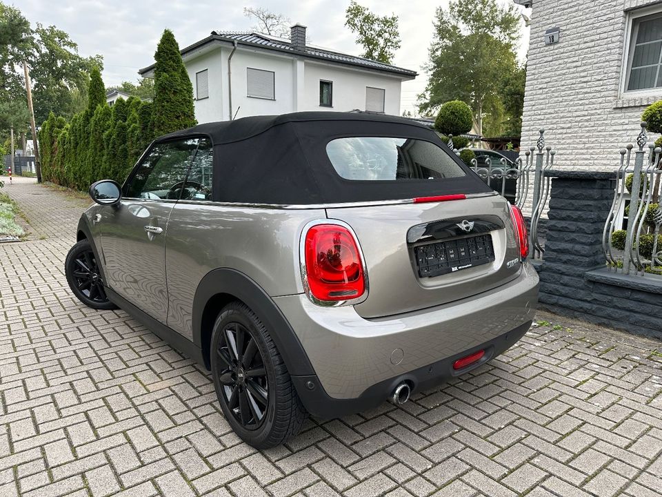 MINI COOPER Cabrio  LEDER LED CHILI Park-Assist NAVI in Hannover