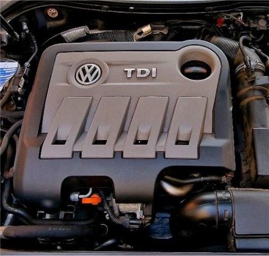 Motor VW 2.0 TDI 140PS 2 0 CFFB Passat B7 in Bad Salzuflen