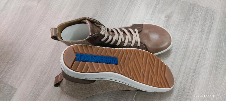 Birkenstock bartlett brown sale