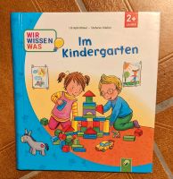 wir wissen was Buch "im Kindergarten", neuwertig Baden-Württemberg - Rheinstetten Vorschau