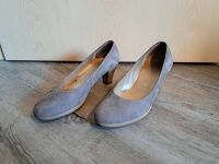 Gabor Pumps 3,5 36 3 1/2 Wildleder High Heels taupe grau Nordrhein-Westfalen - Bocholt Vorschau