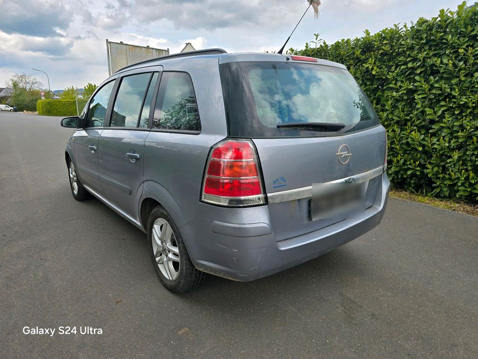 Opel Zafira in Wittlich