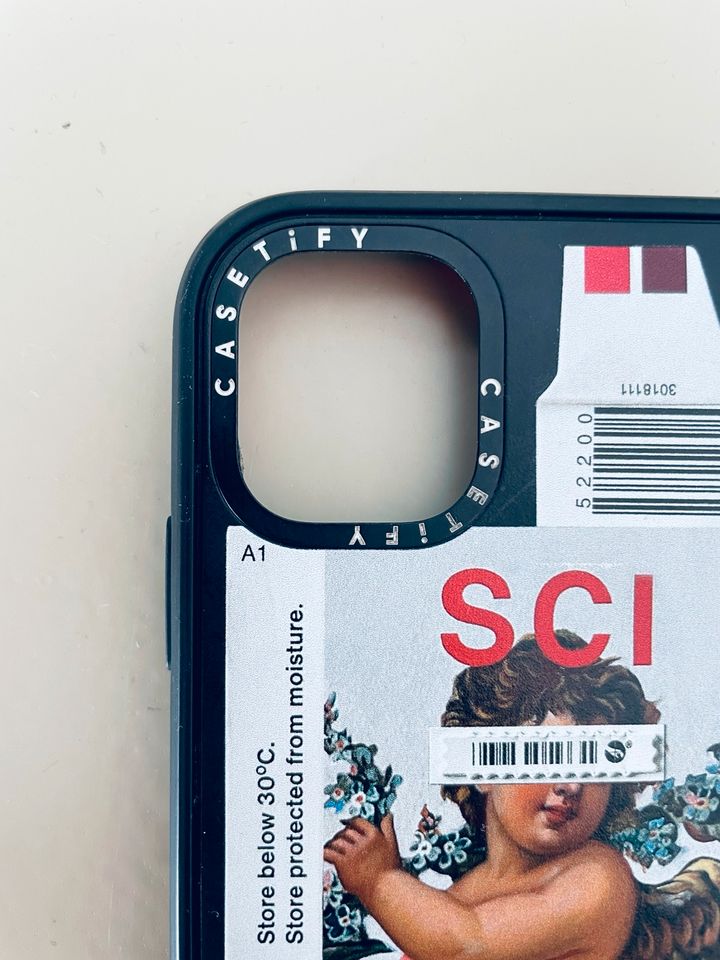 Casetify Schutzhülle Handyhülle iPhone 11 in Essen