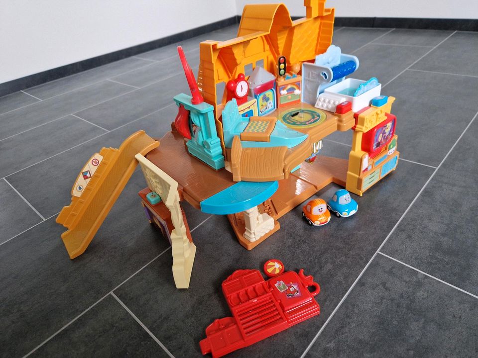 Auto Haus Spielzeug in Duisburg