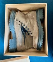 KMB Wildlederstiefel Wildlederboots  gr. 40 NP 130€ Hamburg - Bergedorf Vorschau