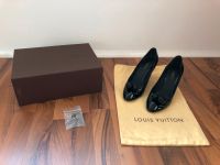 Louis Vuitton Pumps Größe 40 Schwarz Lackleder Schuhe Kugeln Hamburg-Mitte - Hamburg St. Georg Vorschau