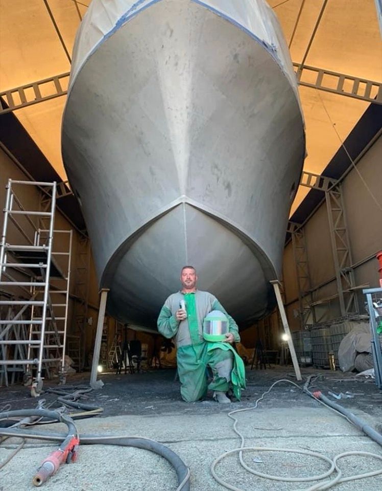 Yachtservice Antifouling GFK Politur Z-Antriebe Teak Aufbereitung in Lübeck