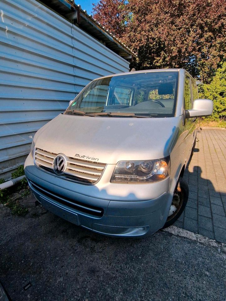 Suche VW T4 T5 Multivan Caravelle Transporter Ankauf für Teile in Weidenberg