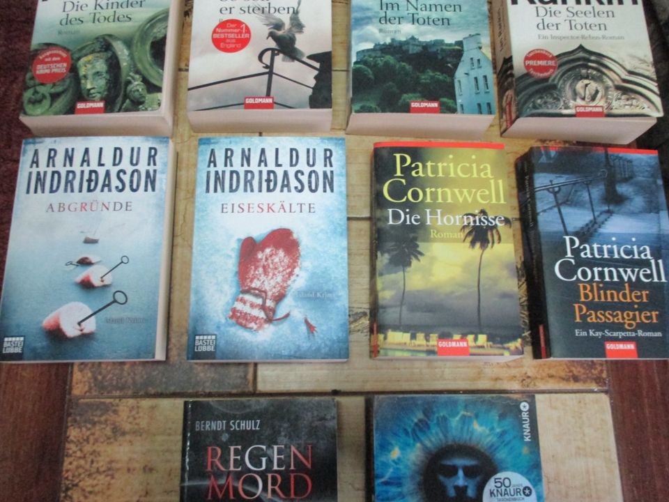 Konvolut Bücher IAN RANKIN, PATRICIA  CORNWELL u.a., Top ! in Sanitz