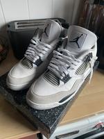 Air Jordan 4 Retro | Military black Niedersachsen - Seelze Vorschau