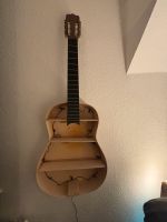 Selbstgebautes Regal aus alter Gitarre Hannover - Döhren-Wülfel Vorschau