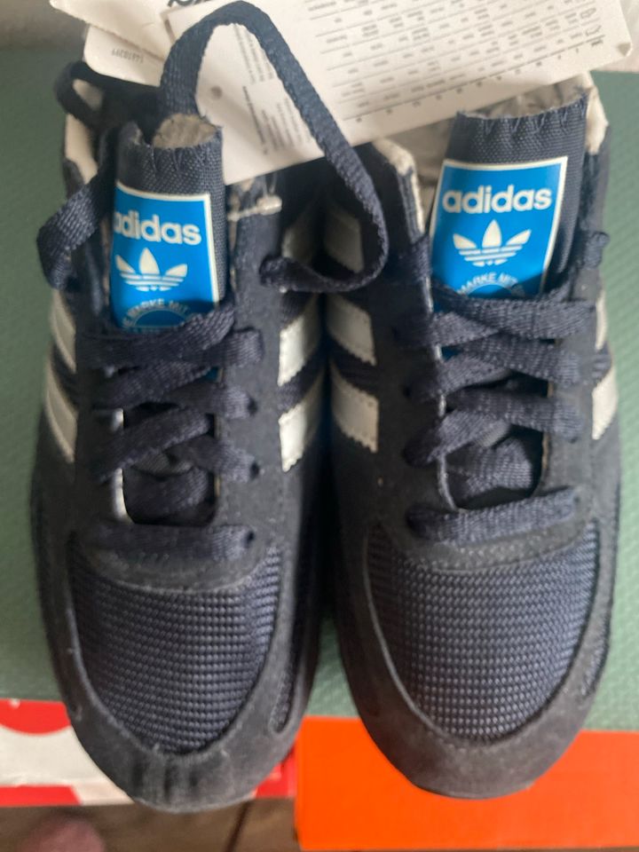 Adidas Original Retro L.A. Trainer in Berlin