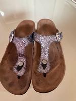 Zehentrenner wie Birkenstock Silber Glitzer 38 Hessen - Wettenberg Vorschau