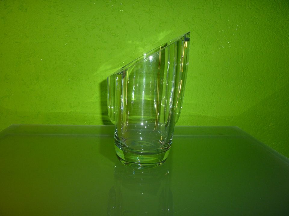 Glas Vase mit sehr schönem Schliff, Vase, schweres Glas in Oberhausen