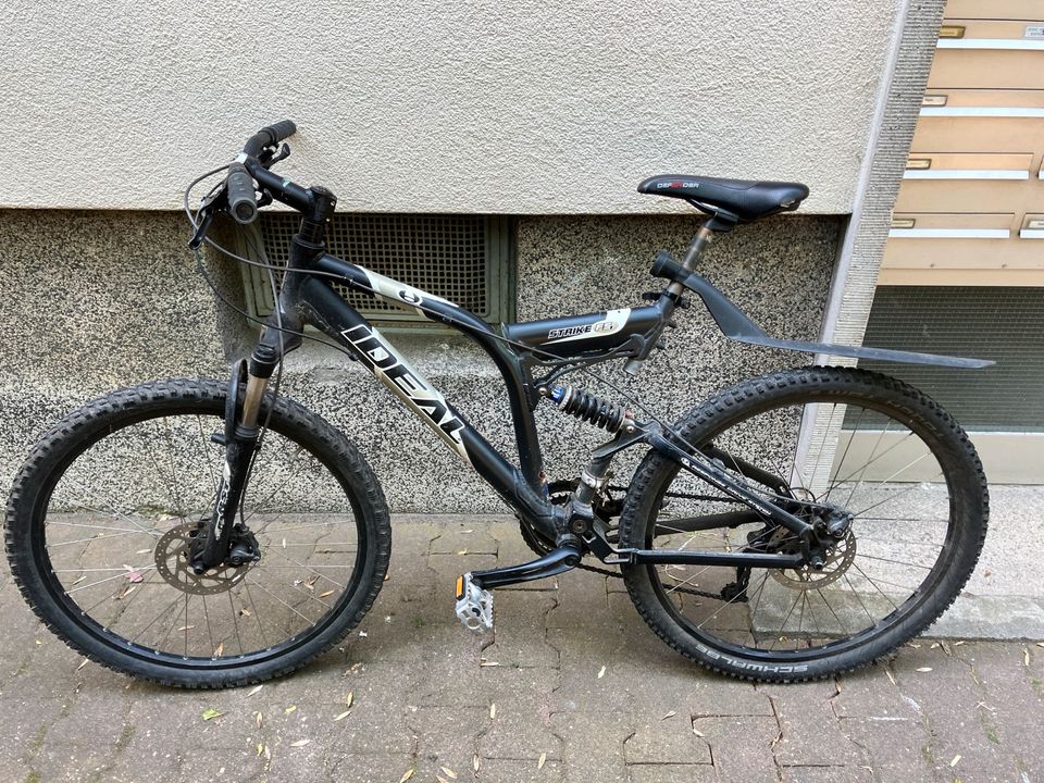 Fully Mountainbike Shimano Bremsen + Schaltung in Frankfurt am Main