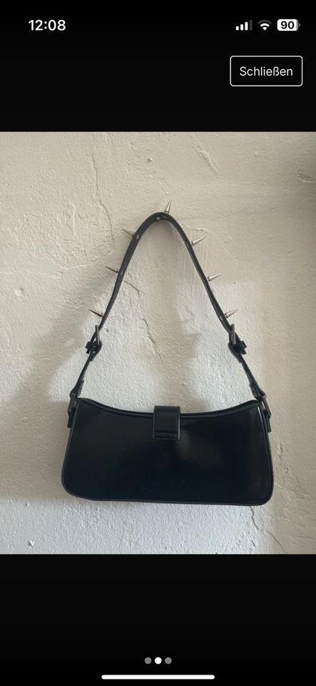 Mini Shoulderbag Handtasche mit Nieten in Berlin