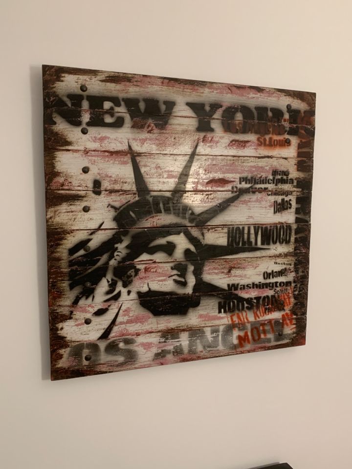 Stylisches Echtholzbild „New York“ für Amerika-Fans in Bocholt