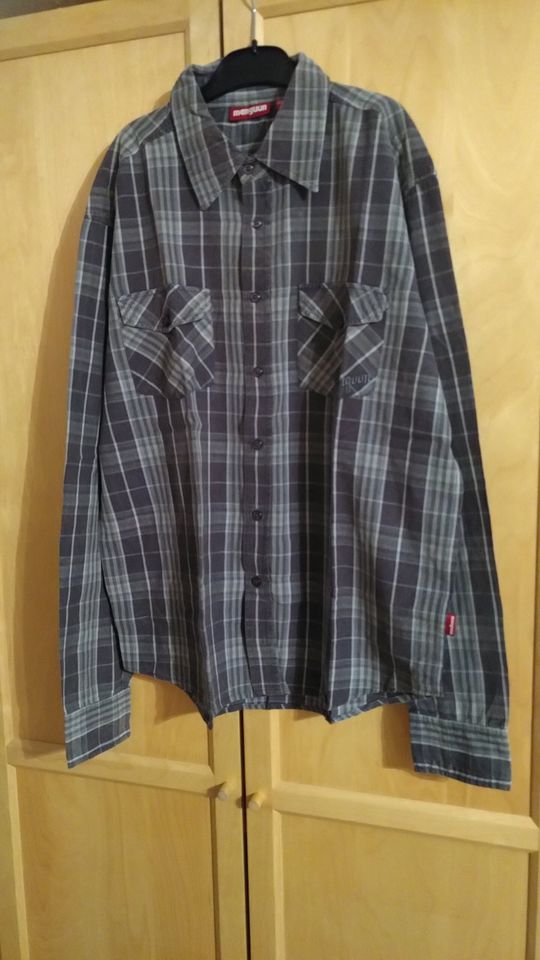 2 Manguun Herren Hemden Gr. L 41 / 42 Langarm - einzeln je 4€ in Dransfeld