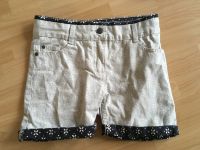 Shorts / kurze Hose von Yigga (Gr. 134) Berlin - Tempelhof Vorschau