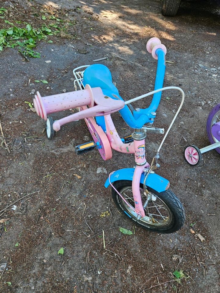 Mädchen Kinderfahrrad mit Stützrädern in Koblenz