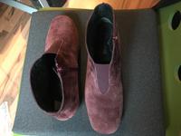 Vitaform Stiefelette,Gr 39, dunkelrot,Weite H,Wildleder,neuwertig Kiel - Suchsdorf Vorschau