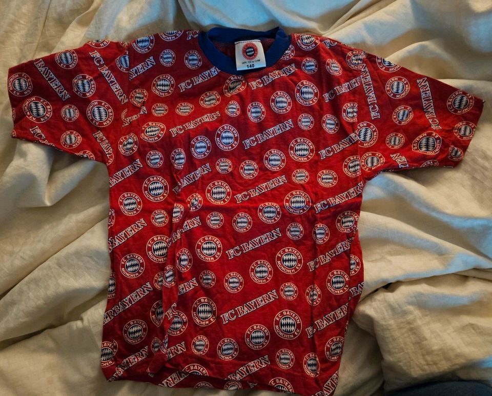 FC Bayern Shirt Gr 140 in Berlin