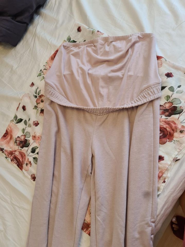 H&M Mama Umstandshose Leggins Jazzpants M rosa flieder in Ammersbek