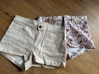 2 Hotpants Shorts kurze Hose gr.32 Jeans/Stoff Roßleben-Wiehe - Wiehe Vorschau