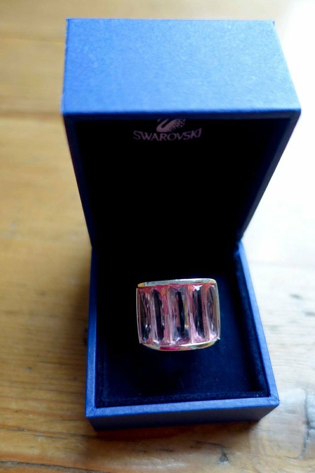 Swarovski Ring Pink in Kamen