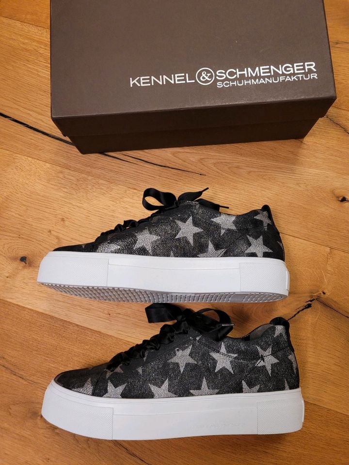 Kennel & Schmenger Sneaker Gr 6,5/40 schwarz silberne Sterne NEU in Mainz