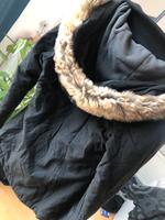 Schöne, schwarze Bench Jacke mit abnehmbarem Fellkragen Bayern - Penzberg Vorschau