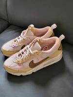 Neu Nike Air Max in Gr 37,5 Nordrhein-Westfalen - Kerpen Vorschau