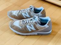 New Balance Sneaker Schuhe 996 beige weiß Gr. 39 - 40 Niedersachsen - Oldenburg Vorschau