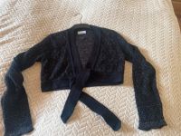 Bolero Strickjacke schwarz schönes Muster mit Lurex Gr. 38 Nordrhein-Westfalen - Bergisch Gladbach Vorschau