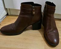 Stiefeletten Gr. 36 braun, sehr gut erhalten Wandsbek - Hamburg Jenfeld Vorschau